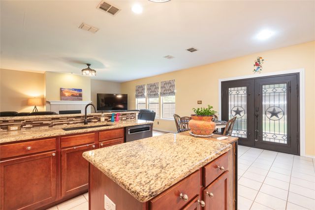 5832 Rubblestone Drive, Mckinney, TX 75070