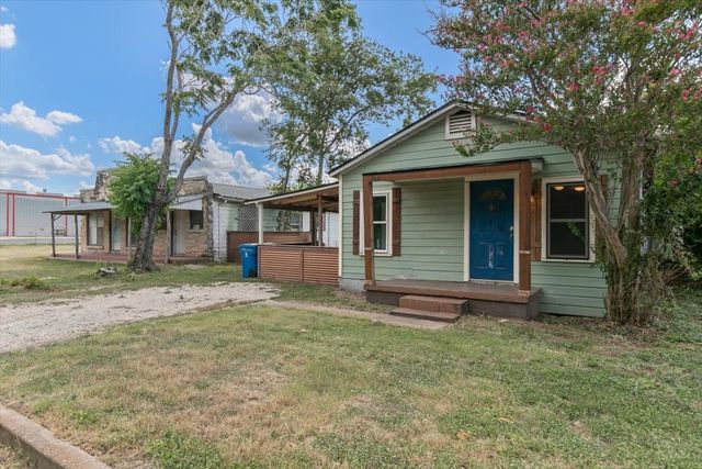 304 S Colorado Street, Whitney, TX 76692