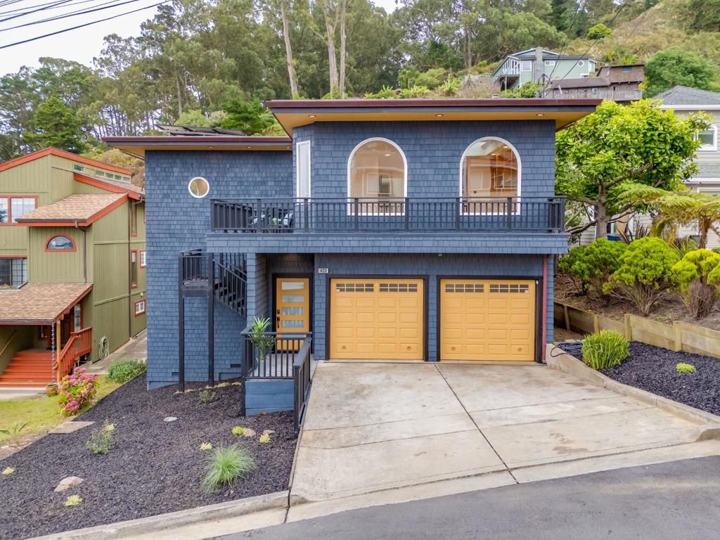 1439 Grand Avenue, Pacifica, CA 94044