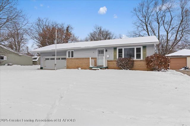 3322 Pickwick Place, Lansing, MI 48917