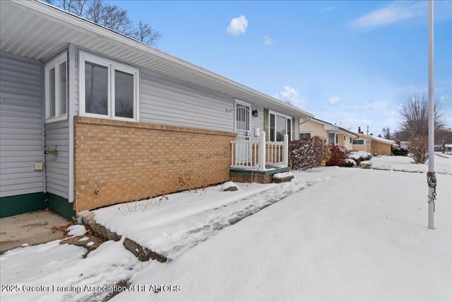 3322 Pickwick Place, Lansing, MI 48917