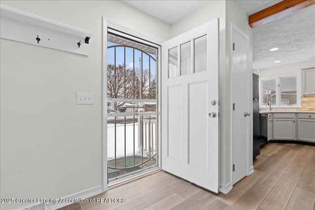 3322 Pickwick Place, Lansing, MI 48917