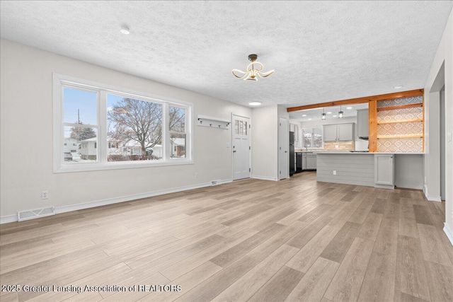 3322 Pickwick Place, Lansing, MI 48917