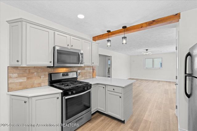 3322 Pickwick Place, Lansing, MI 48917