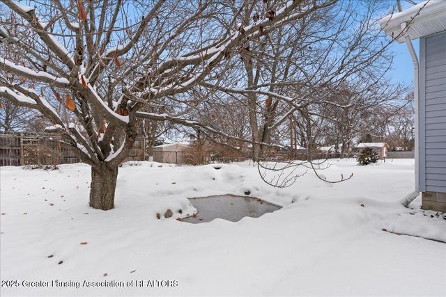 3322 Pickwick Place, Lansing, MI 48917