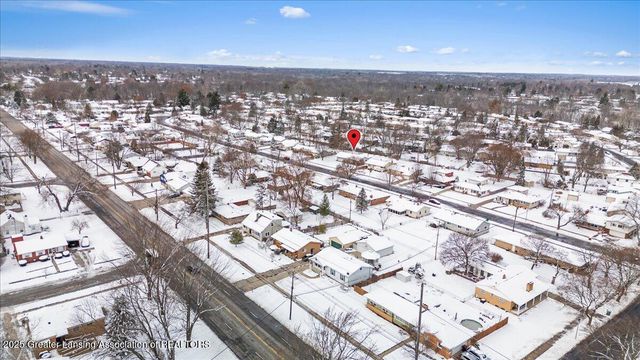 3322 Pickwick Place, Lansing, MI 48917