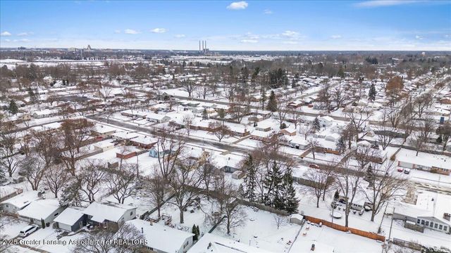 3322 Pickwick Place, Lansing, MI 48917