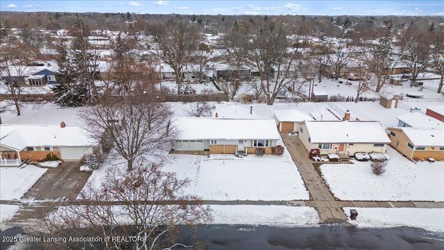 3322 Pickwick Place, Lansing, MI 48917