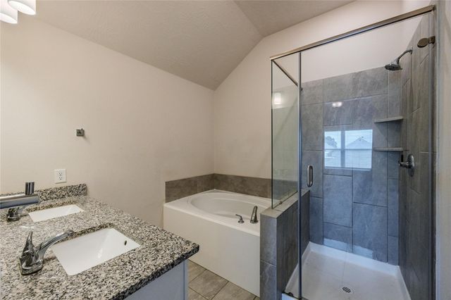 1007 Malisa Hill, Brenham, TX 77833