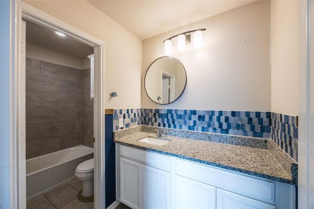 1007 Malisa Hill, Brenham, TX 77833