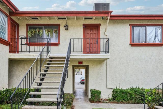 738 Chapel Ave South 15, Alhambra, CA 91801