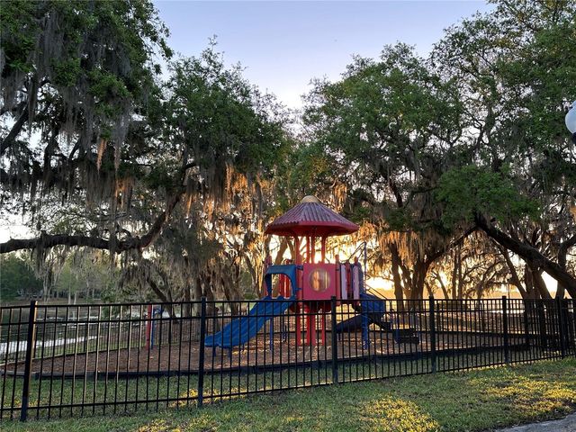 13006 SUNKISS LOOP, Windermere, FL 34786