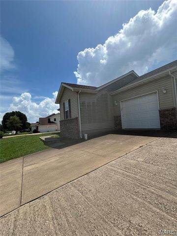 1149 Riverwoods Drive, Desloge, MO 63628