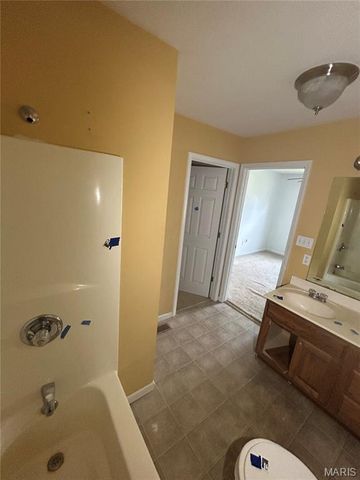 1149 Riverwoods Drive, Desloge, MO 63628