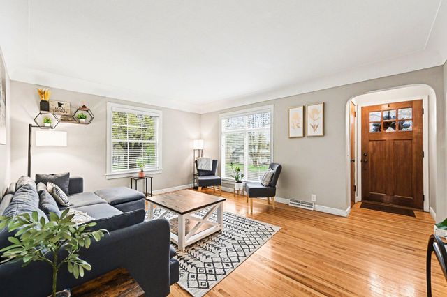 3300 Xenwood Avenue S, Saint Louis Park, MN 55416