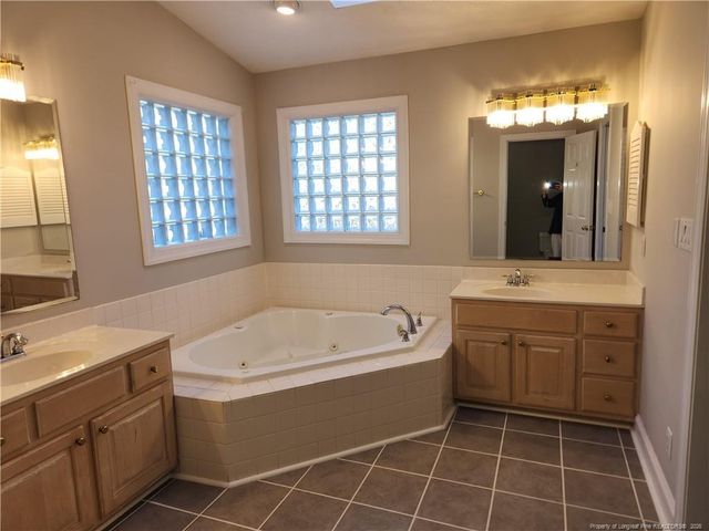 2814 Millbrook Road, Fayetteville, NC 28303