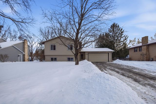 10029 108th Place N, Maple Grove, MN 55369