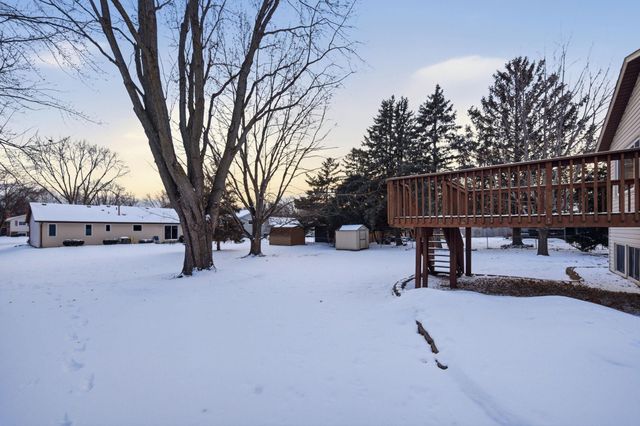 10029 108th Place N, Maple Grove, MN 55369