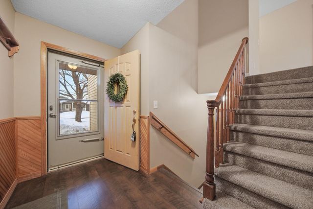 10029 108th Place N, Maple Grove, MN 55369