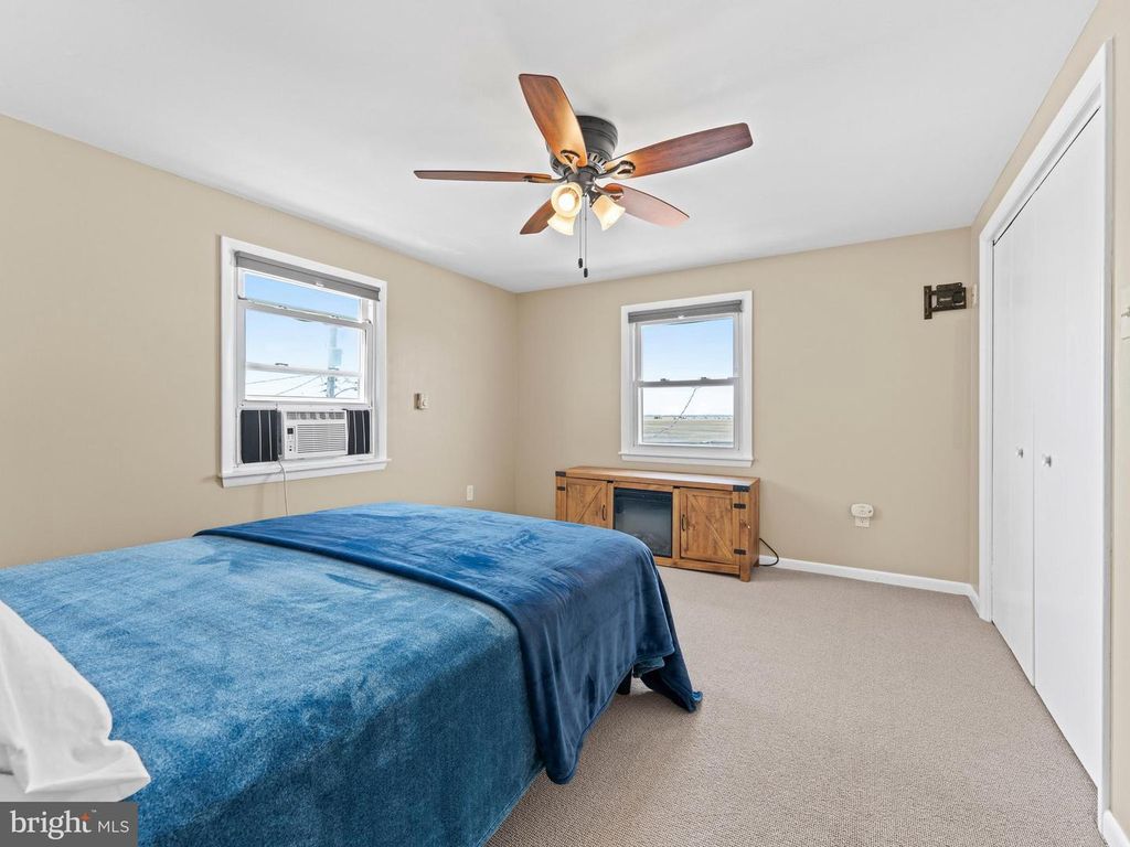 246 COVE ROAD, Newport, NJ 08345