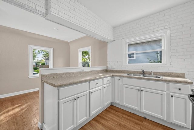 5521 N 33rd St Milwaukee, Milwaukee, WI 53209