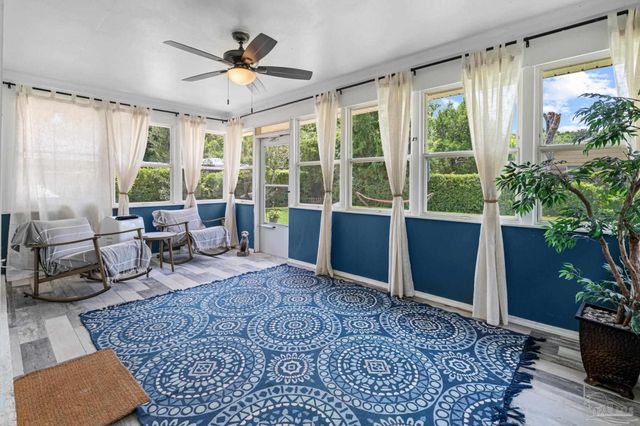 8573 Westview Ln, Pensacola, FL 32514