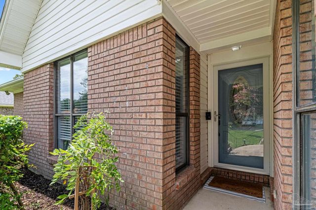 8573 Westview Ln, Pensacola, FL 32514