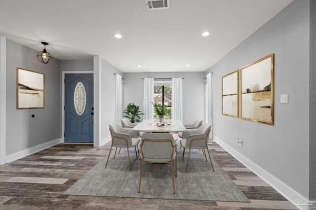 8573 Westview Ln, Pensacola, FL 32514