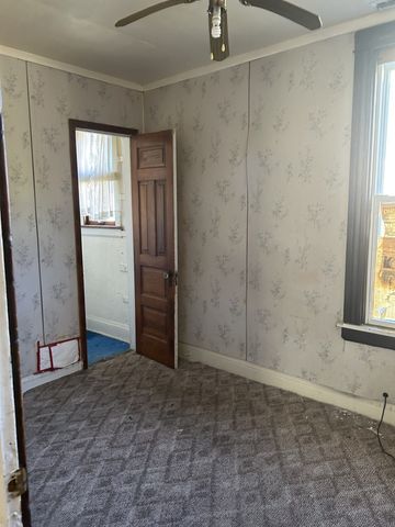 11576 S State Street, Chicago, IL 60628