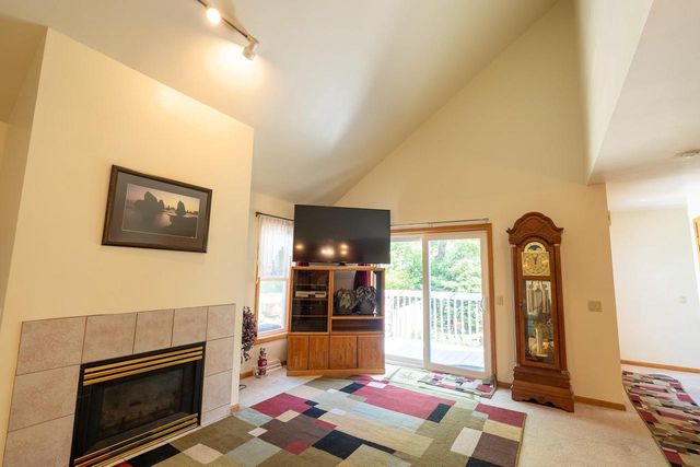 7342 Santa Fe Trail, Madison, WI 53719