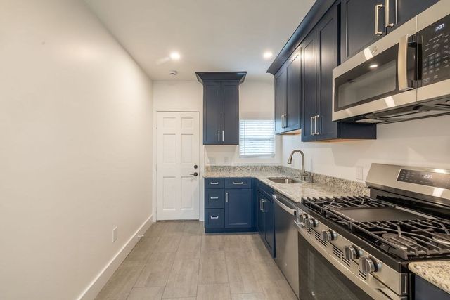11 Pearl Street A, Salem, MA 01970