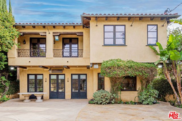 305 N Palm Drive, Beverly Hills, CA 90210