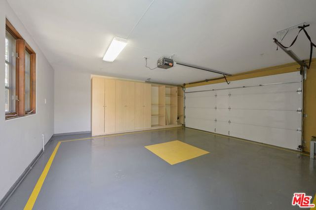 305 N Palm Drive, Beverly Hills, CA 90210