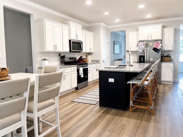 6 Creekstone, Petal, MS 39465