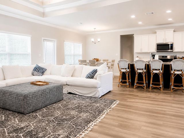6 Creekstone, Petal, MS 39465