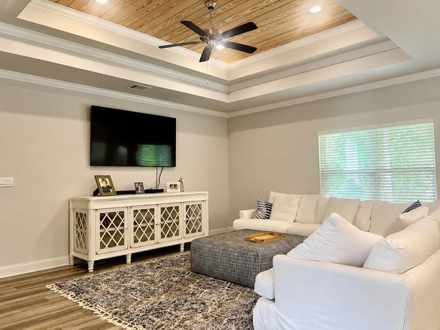 6 Creekstone, Petal, MS 39465