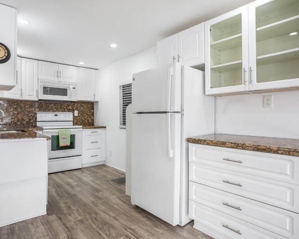 2754 SW 54 Street, Dania Beach, FL 33312