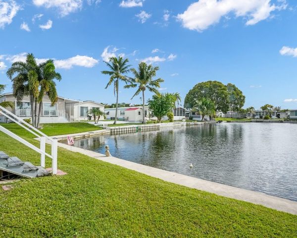 2754 SW 54 Street, Dania Beach, FL 33312