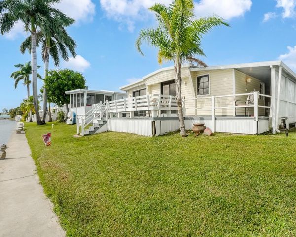 2754 SW 54 Street, Dania Beach, FL 33312