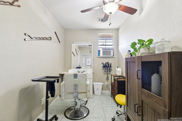 215 & 213 Coughran, Pleasanton, TX 78064