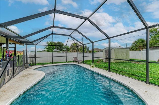 2147 FLORIBANNA STREET, North Port, FL 34287