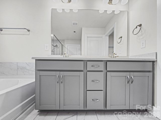 1629 Unison Drive, Charlotte, NC 28262