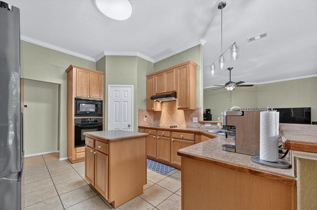 11253 Glenn Cove, Forney, TX 75126