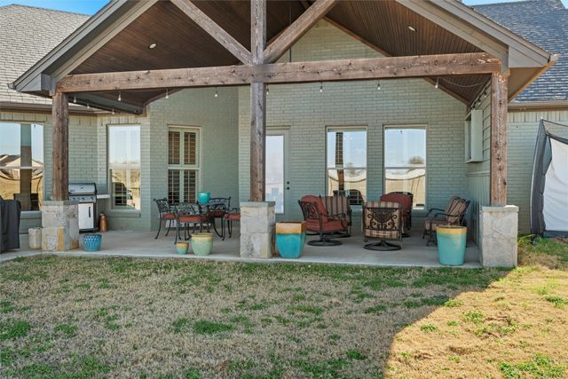 308 County Road 3336, Paradise, TX 76073