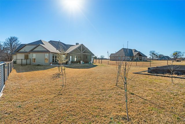 308 County Road 3336, Paradise, TX 76073