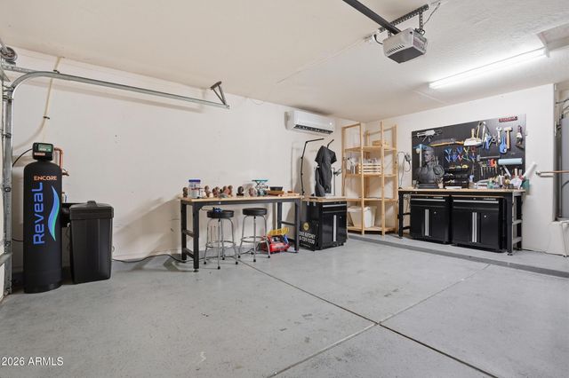 9323 W KINGMAN Street, Tolleson, AZ 85353