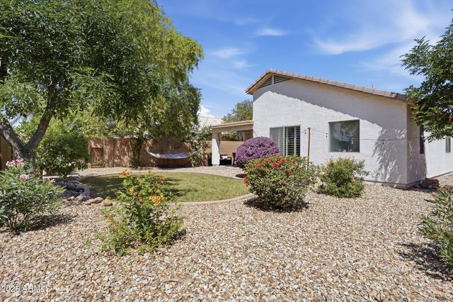 9323 W KINGMAN Street, Tolleson, AZ 85353