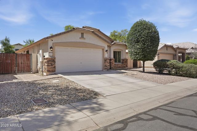9323 W KINGMAN Street, Tolleson, AZ 85353
