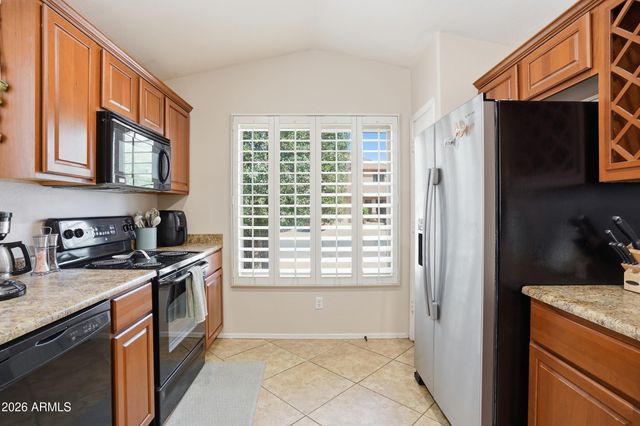 9323 W KINGMAN Street, Tolleson, AZ 85353