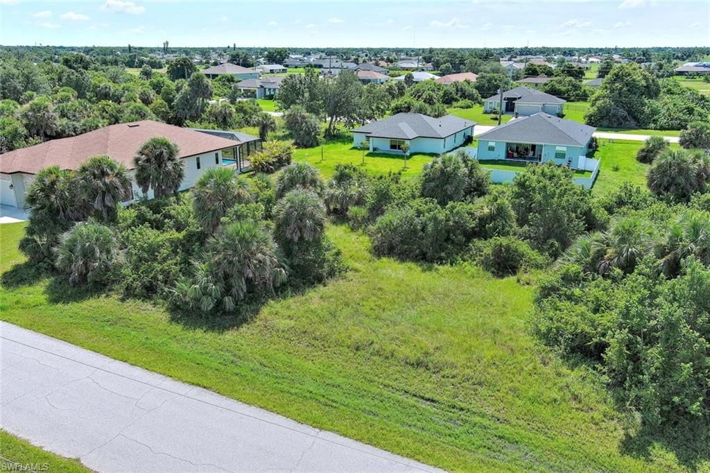 148 Spring DR, ROTONDA WEST, FL 33947 — photo 4